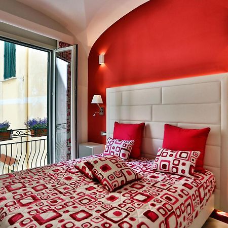 Amalfi Apartments Design Centro Storico Dış mekan fotoğraf
