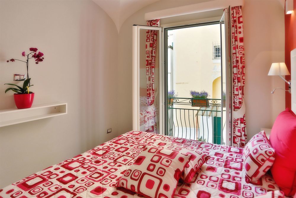 Amalfi Apartments Design Centro Storico Dış mekan fotoğraf